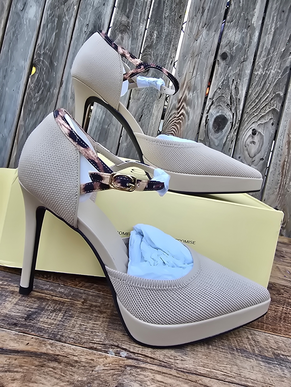 Cosy Island Women's Beige Pointed Toe D'Orsay Heels with Ankle Strap Size 8.5 - Picture 5 of 16